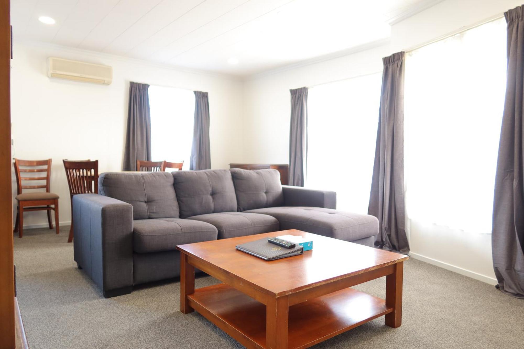 Colonial Motel Инверкаргилл Экстерьер фото